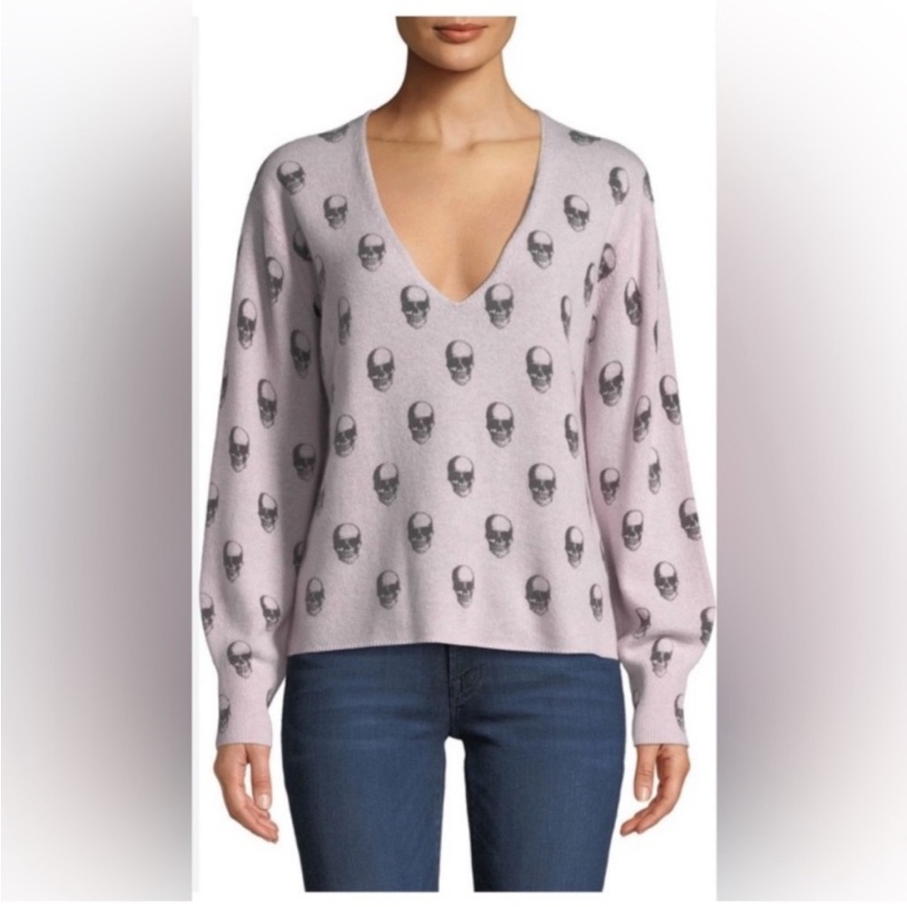 Skull Cashmere Pink and Gray V-Neck Sweater